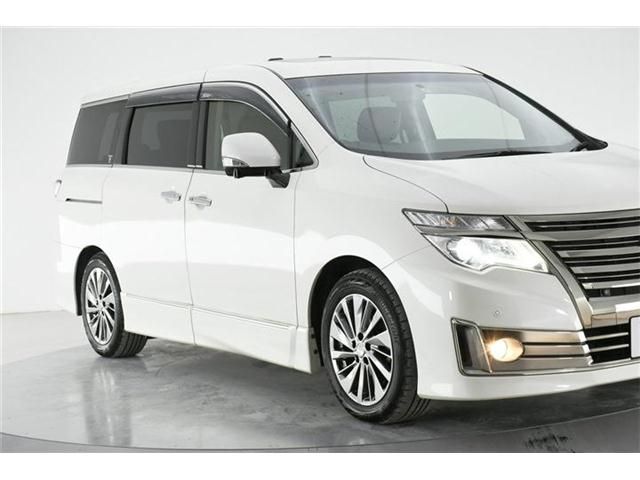 Nissan ELGRAND 2015-01 24019-3