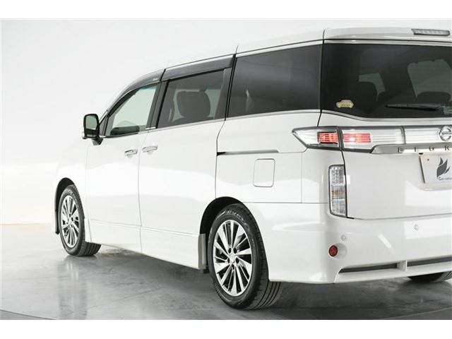 Nissan ELGRAND 2015-01 24019-5