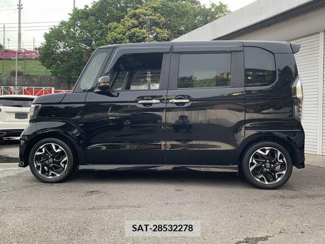 Honda N BOX CUSTOM 2018-04 279078-8
