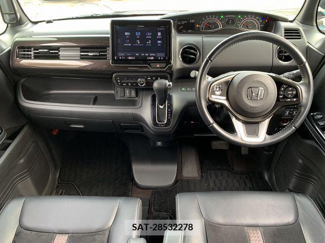 Honda N BOX CUSTOM 2018-04 279078-2