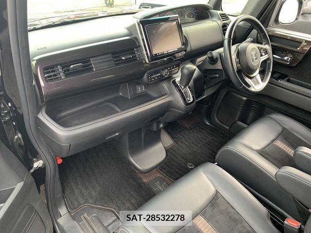 Honda N BOX CUSTOM 2018-04 279078-17
