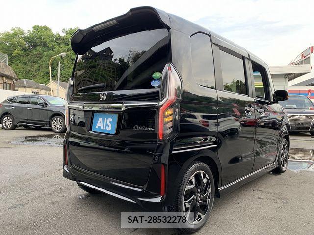 Honda N BOX CUSTOM 2018-04 279078-1