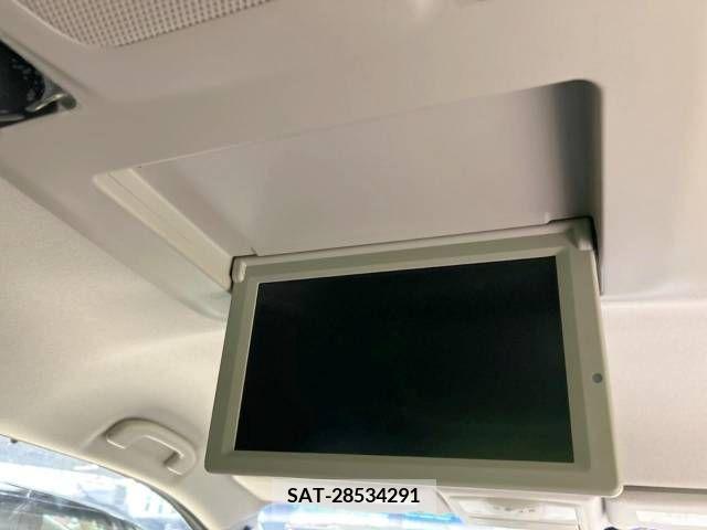 Nissan ELGRAND 2016-08 359694-3