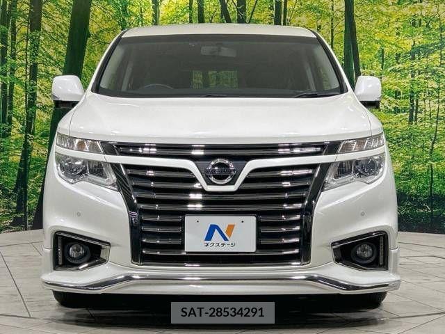 Nissan ELGRAND 2016-08 359694-14
