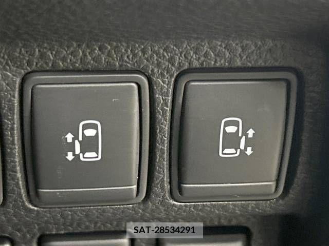 Nissan ELGRAND 2016-08 359694-5