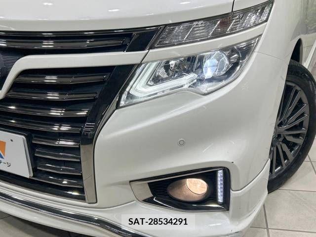 Nissan ELGRAND 2016-08 359694-11