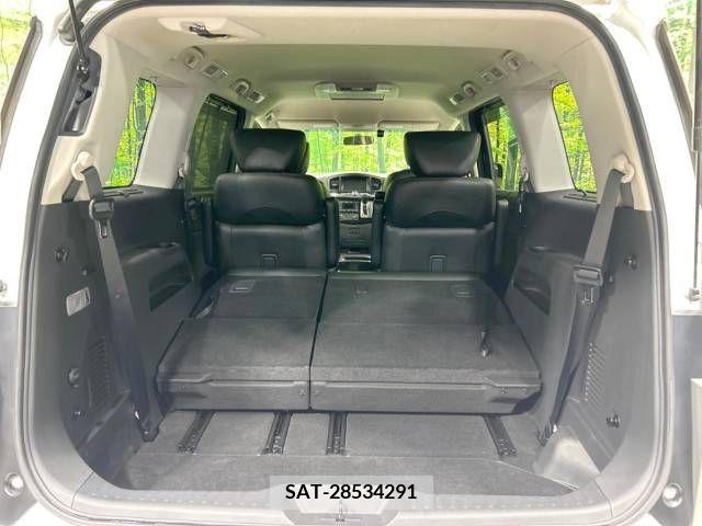 Nissan ELGRAND 2016-08 359694-10