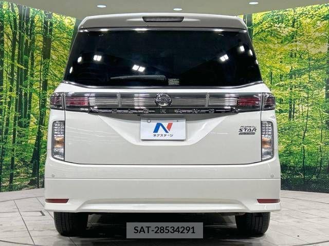 Nissan ELGRAND 2016-08 359694-15