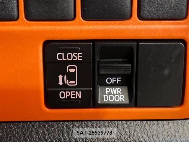 Toyota VOXY 2015-03 244752-5