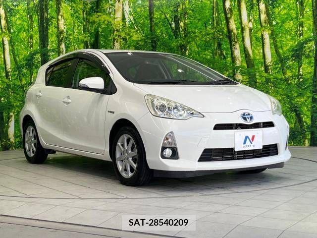 Toyota AQUA 2012-11 228316-14