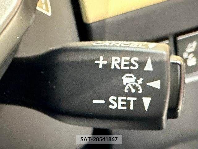 Lexus NX 2015-02 275698-8