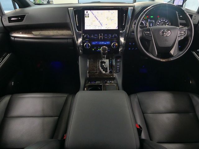 Toyota ALPHARD HYBRID 2021-05 190769-2