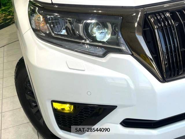 Toyota LAND CRUISER PRADO 2022-05 231562-12