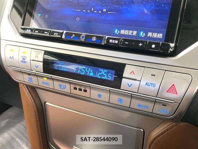 Toyota LAND CRUISER PRADO 2022-05 231562-6