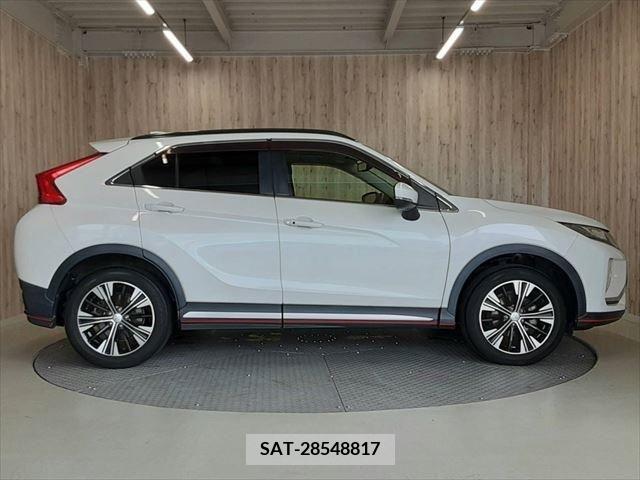 Mitsubishi ECLIPSE CROSS 2018-03 396419-17