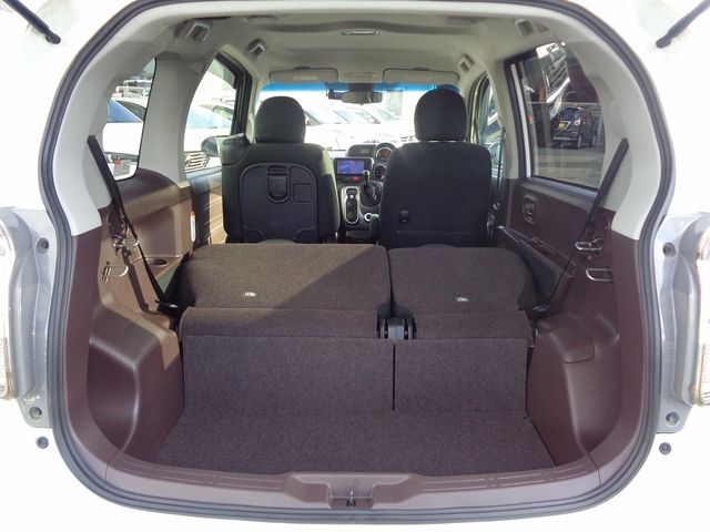Toyota SPADE 2017-12 181448-8