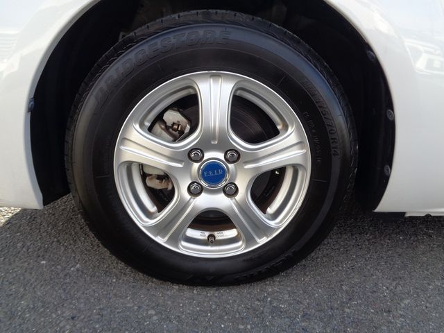 Toyota SPADE 2017-12 181448-29