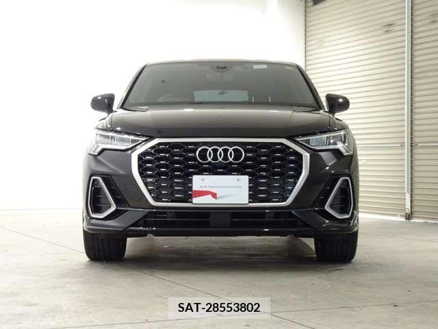 Audi Q3 2020-09 317848-2