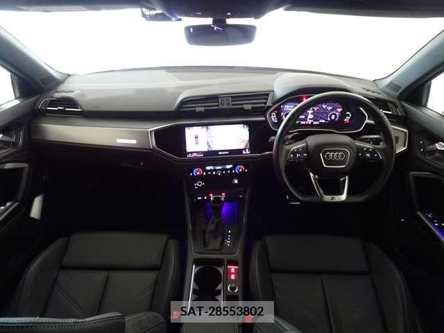 Audi Q3 2020-09 317848-9