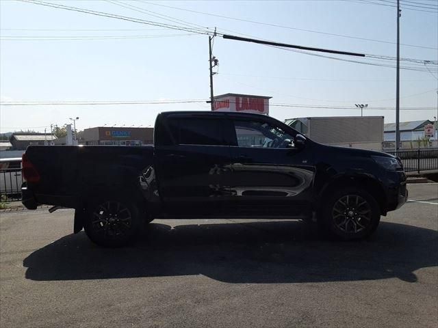 Toyota HILUX 2021-12 19855-3