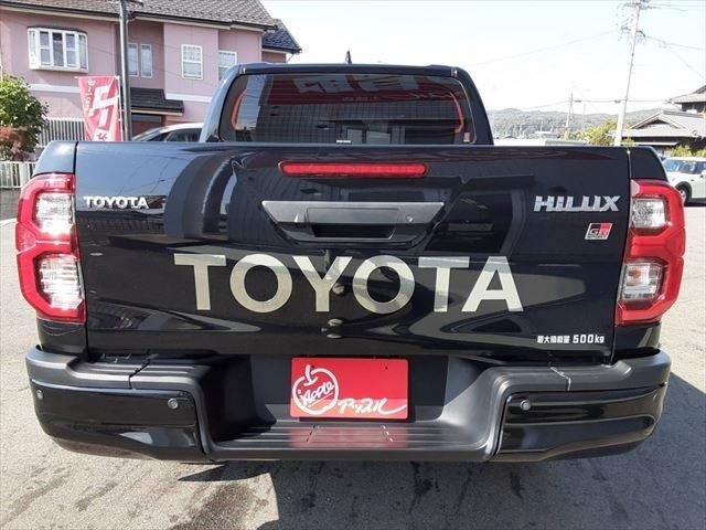 Toyota HILUX 2021-12 19855-5