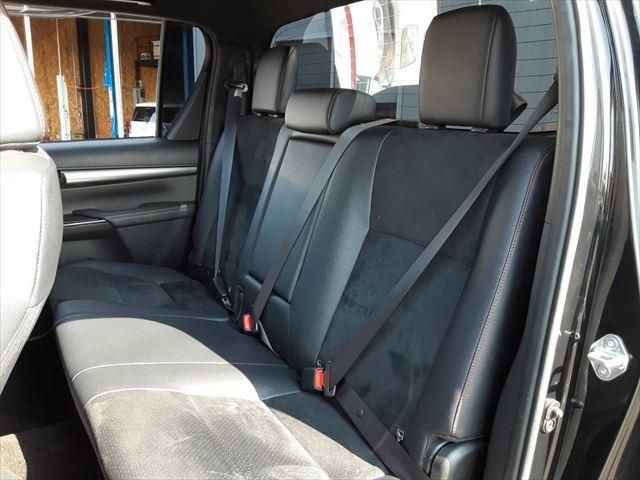 Toyota HILUX 2021-12 19855-22