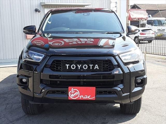 Toyota HILUX 2021-12 19855-1