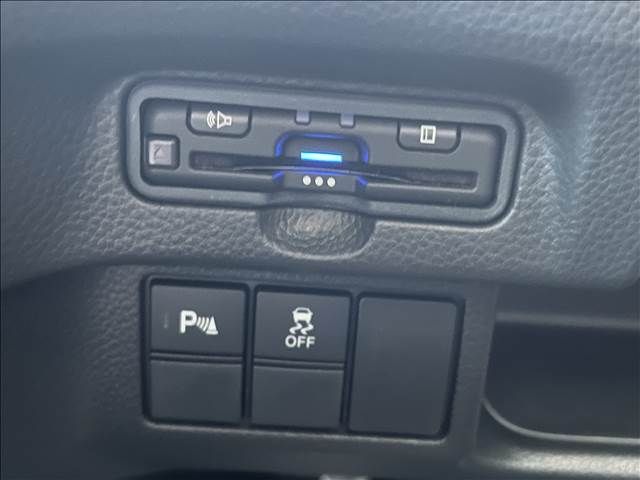 Honda N BOX 2021-03 20929-19