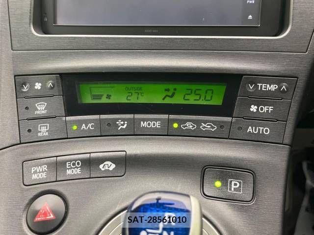 Toyota PRIUS 2011-12 346541-7