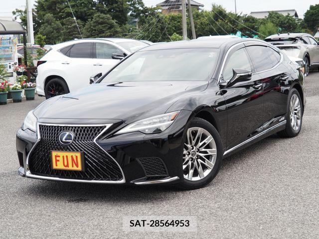 Lexus LS 2021-06 354050-3