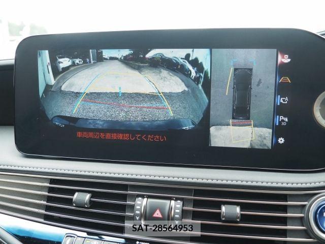 Lexus LS 2021-06 354050-22