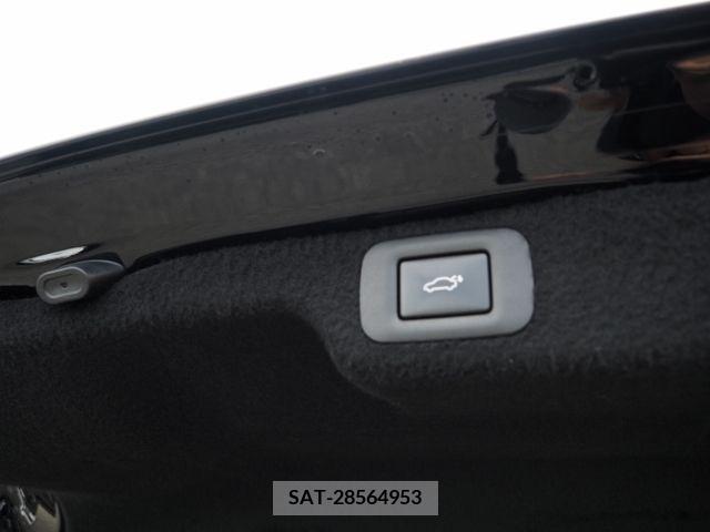 Lexus LS 2021-06 354050-18