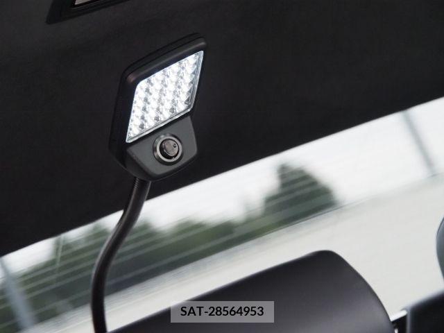 Lexus LS 2021-06 354050-17