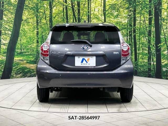 Toyota AQUA 2013-09 314165-14