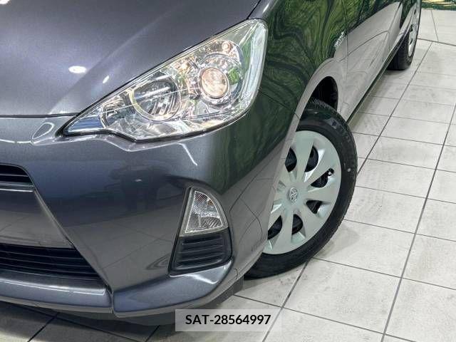 Toyota AQUA 2013-09 314165-11