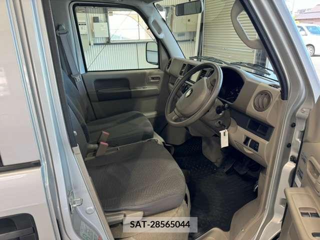Suzuki EVERY 2014-06 359906-1