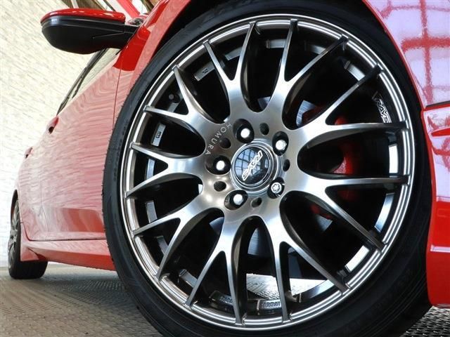 Honda CIVIC 2018-01 196093-9