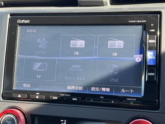 Honda CIVIC 2018-01 196093-15