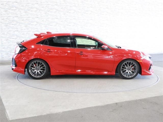 Honda CIVIC 2018-01 196093-6