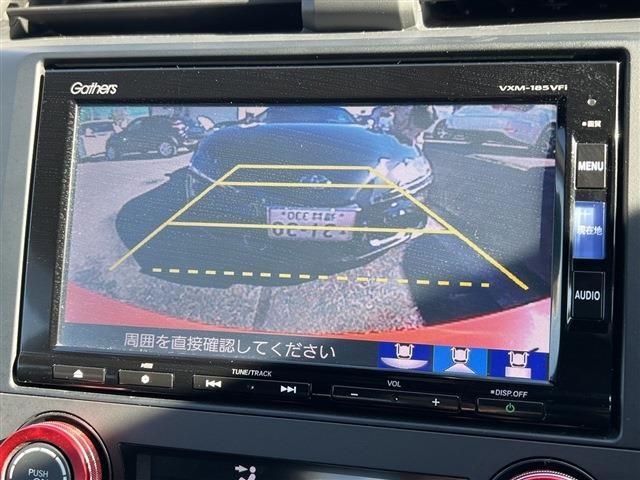 Honda CIVIC 2018-01 196093-16