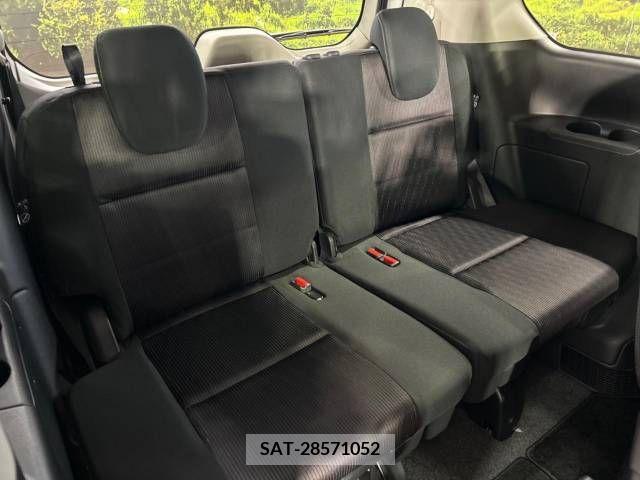 Nissan SERENA 2019-02 237656-9