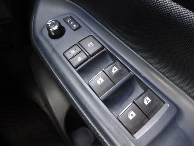 Toyota NOAH HYBRID 2016-03 195974-20