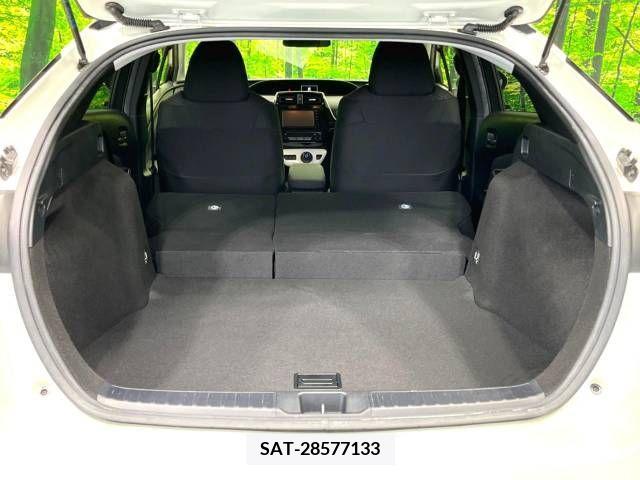 Toyota PRIUS 2016-03 282777-11
