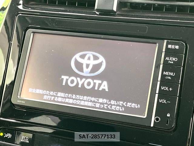 Toyota PRIUS 2016-03 282777-2