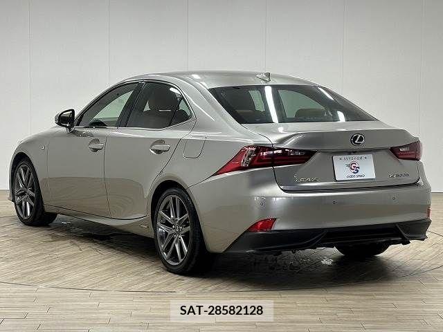 Lexus IS 2013-10 362816-16