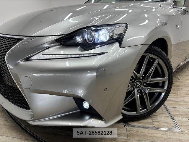 Lexus IS 2013-10 362816-18