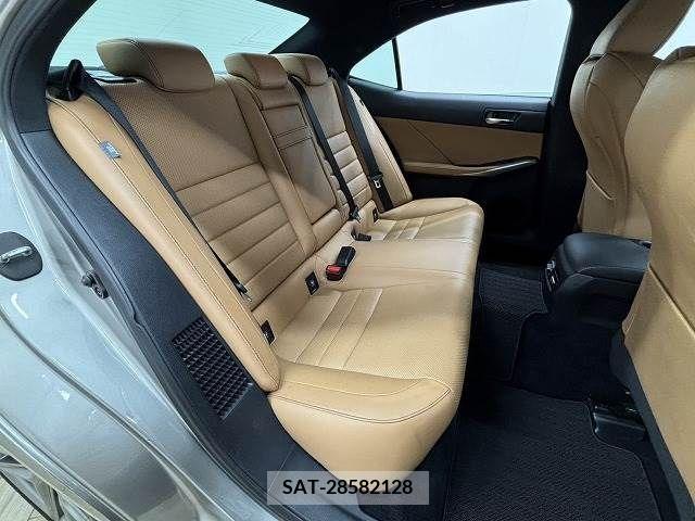 Lexus IS 2013-10 362816-5
