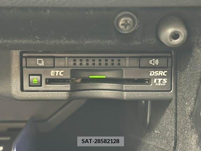 Lexus IS 2013-10 362816-10