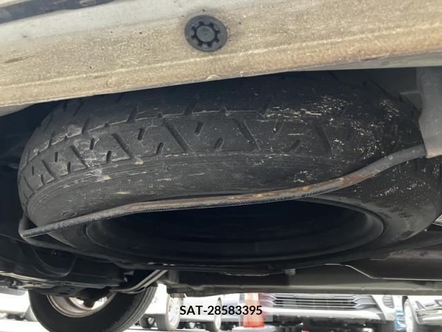 Toyota NOAH 2010-02 386546-28