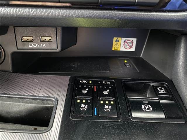 Lexus RX 2021-06 22999-10